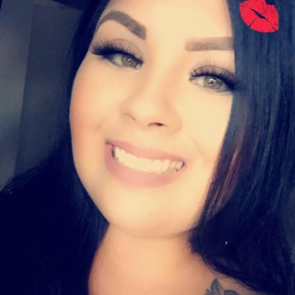 Meet your Posher, Crystal - Picture 1 of 1